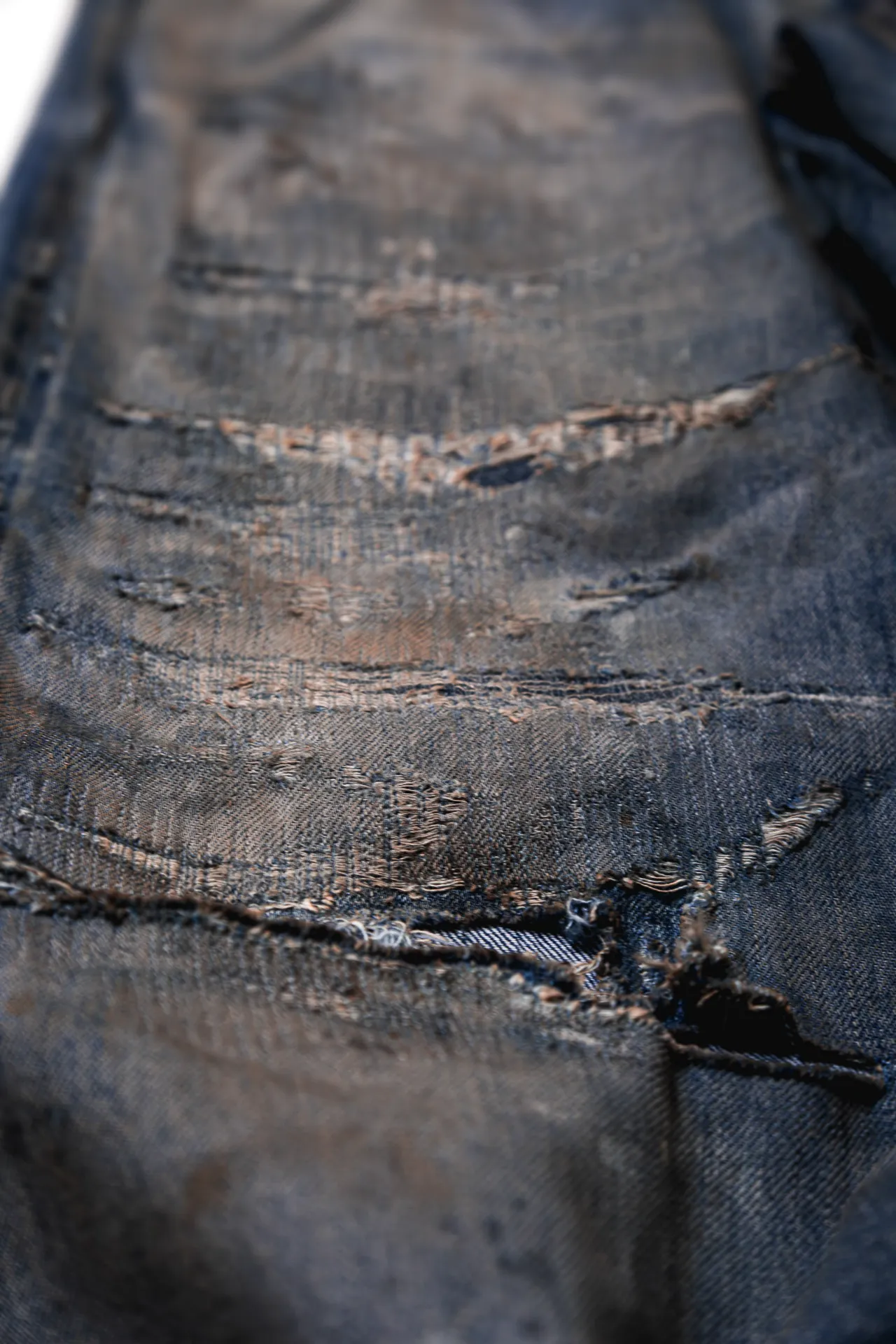 岡山のデニム加工会社 ダメージ加工